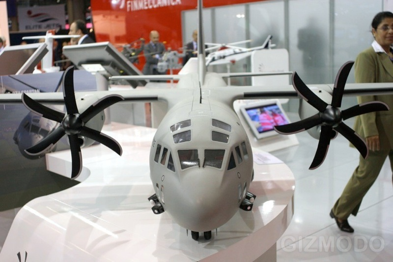 Illustration for article titled Dubai Air Show Has Most Amazing Aircraft and Weapon Models Ever